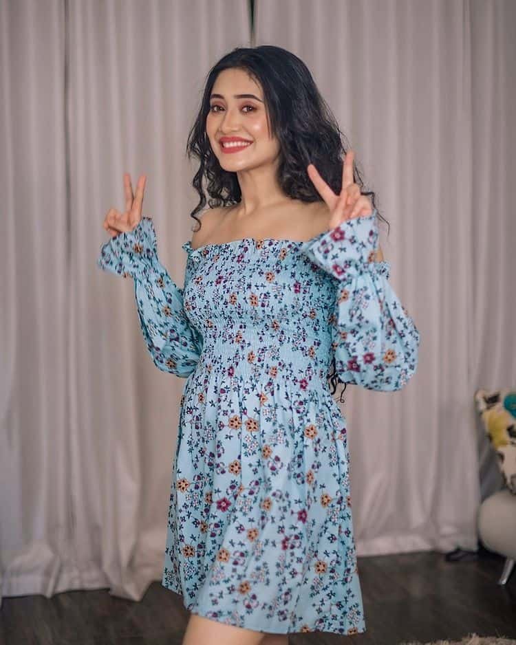 Shivangi Joshi Wallpaper