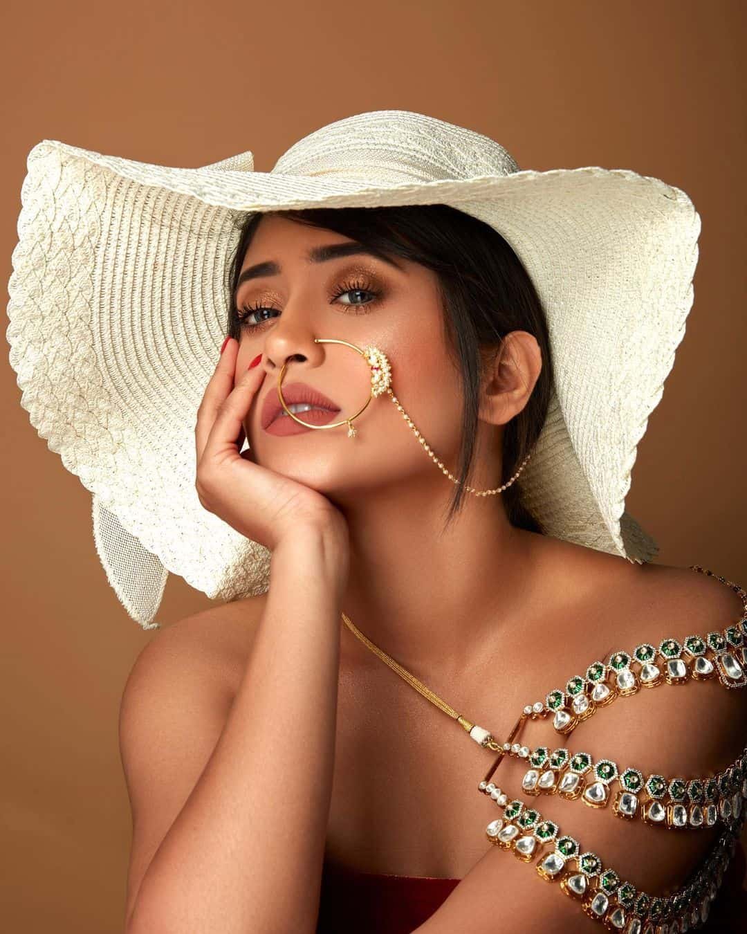 Shivangi Joshi Pic