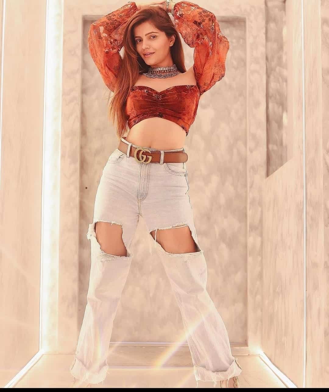 Rubina Dilaik Photo Gallery