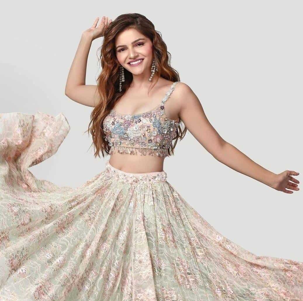 Rubina Dilaik Photo Gallery