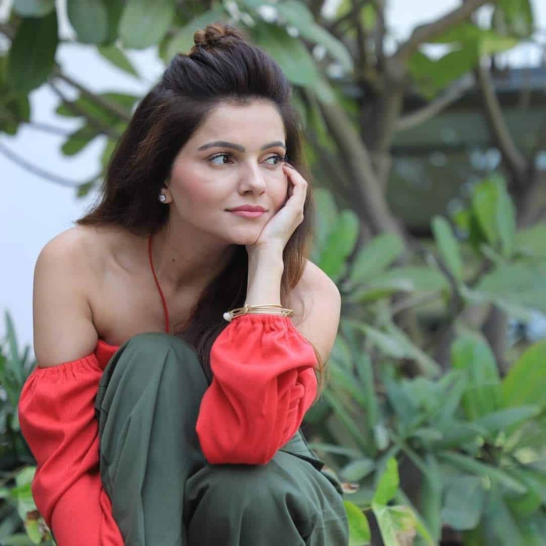 Rubina Dilaik Photo Gallery