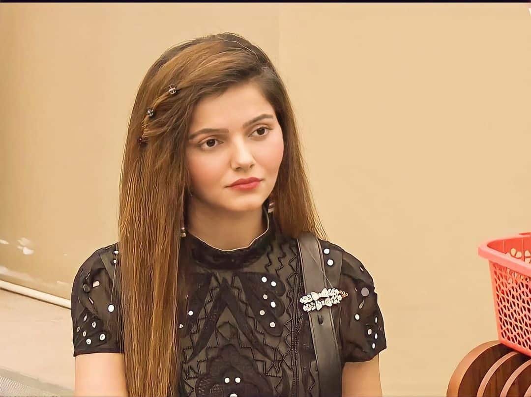 Actress Rubina Dilaik Photos