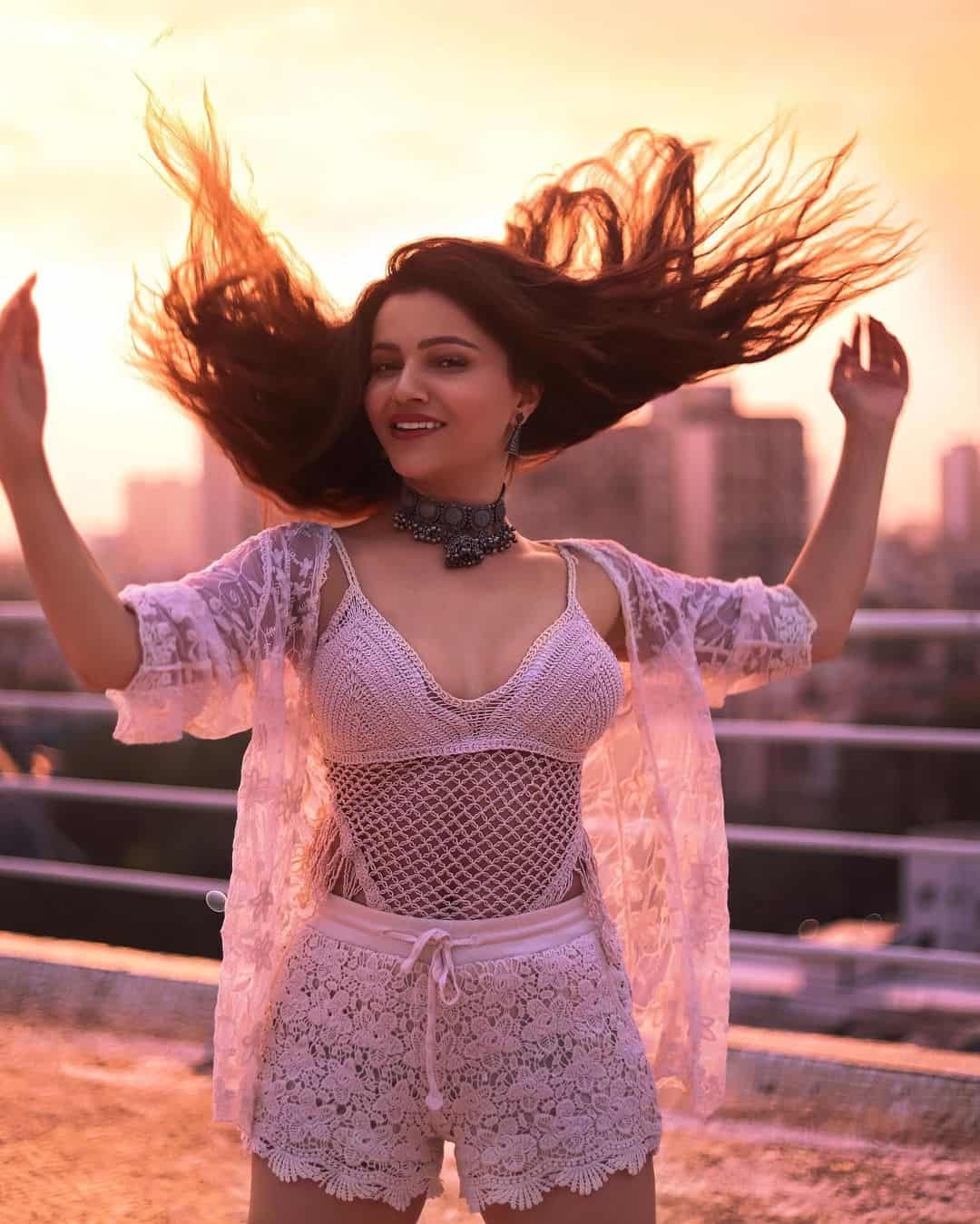 Rubina Dilaik Photo Download