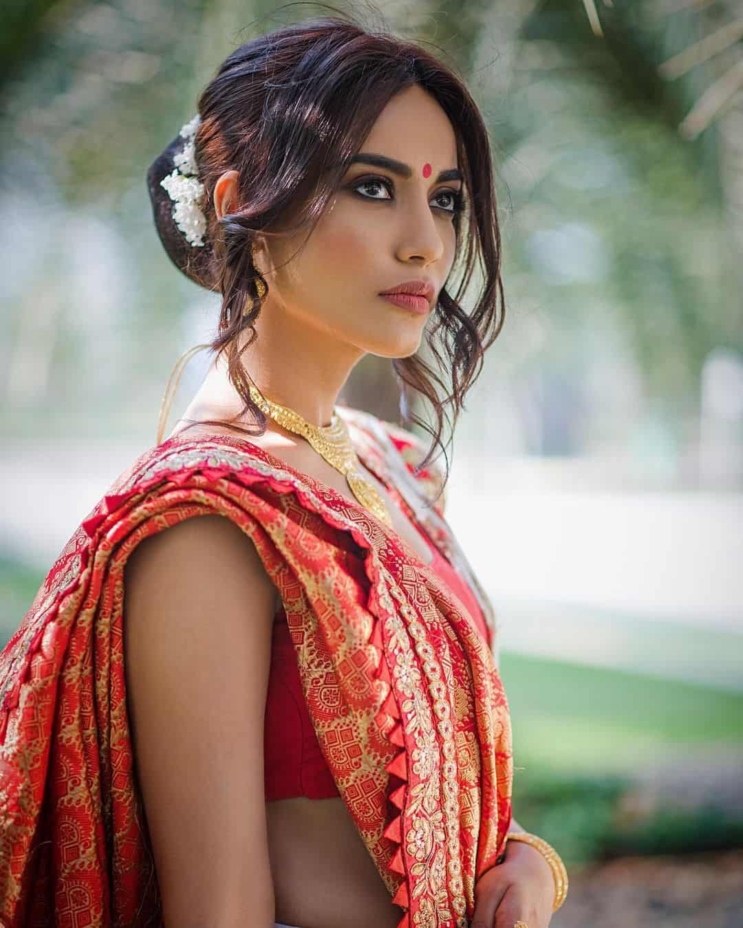 Surbhi Jyoti Photos HD