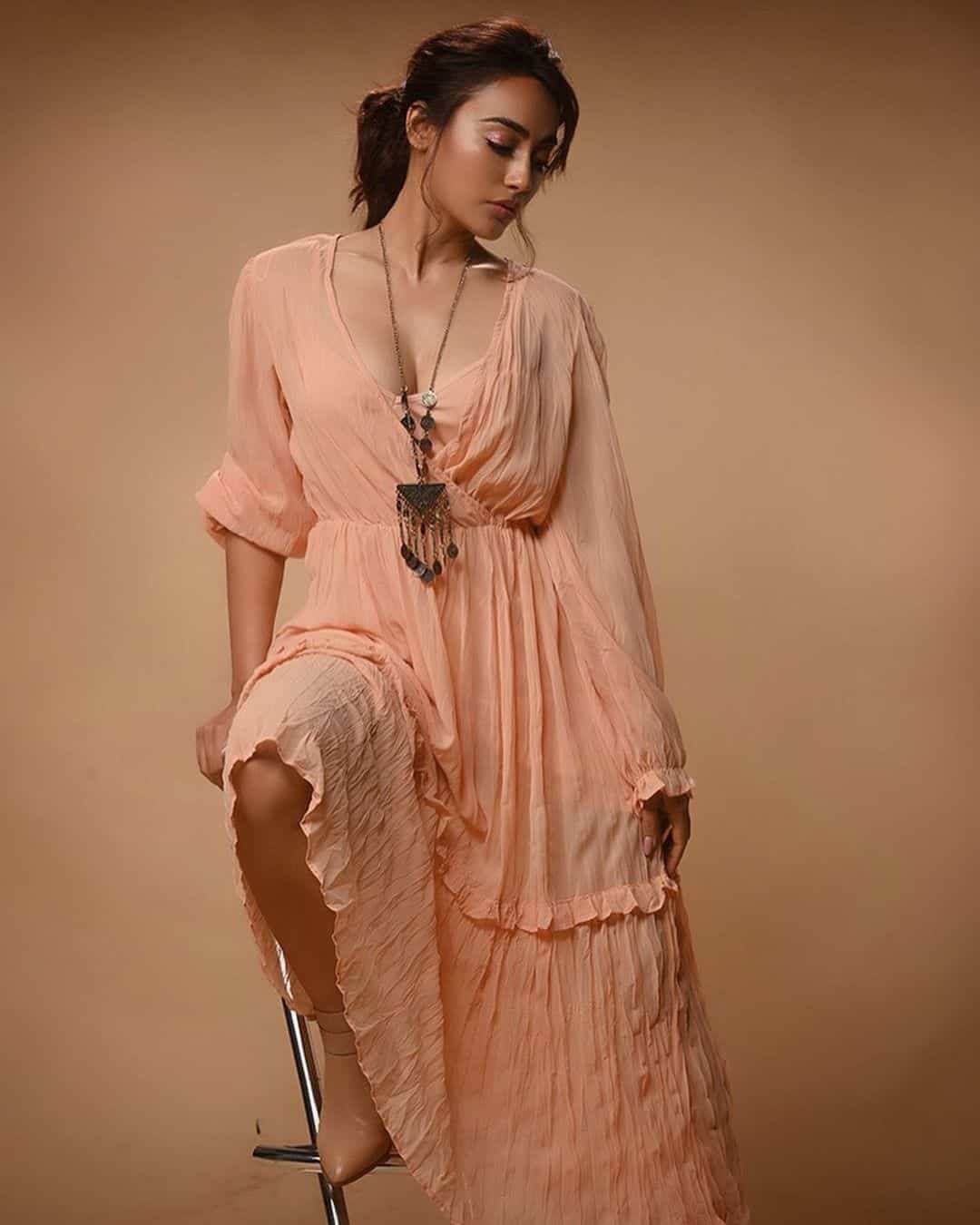 Surbhi Jyoti Photos Download