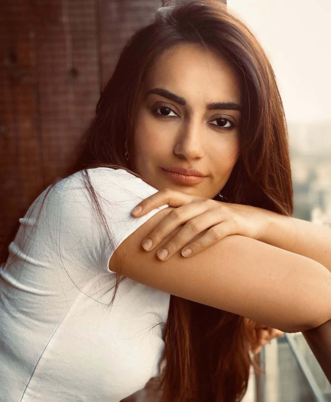 Surbhi Jyoti Photos Download