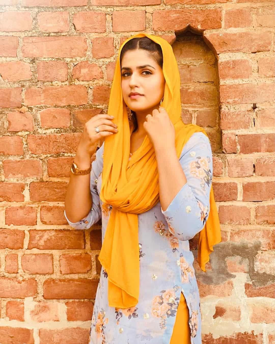 Pranjal Dahiya Photo HD