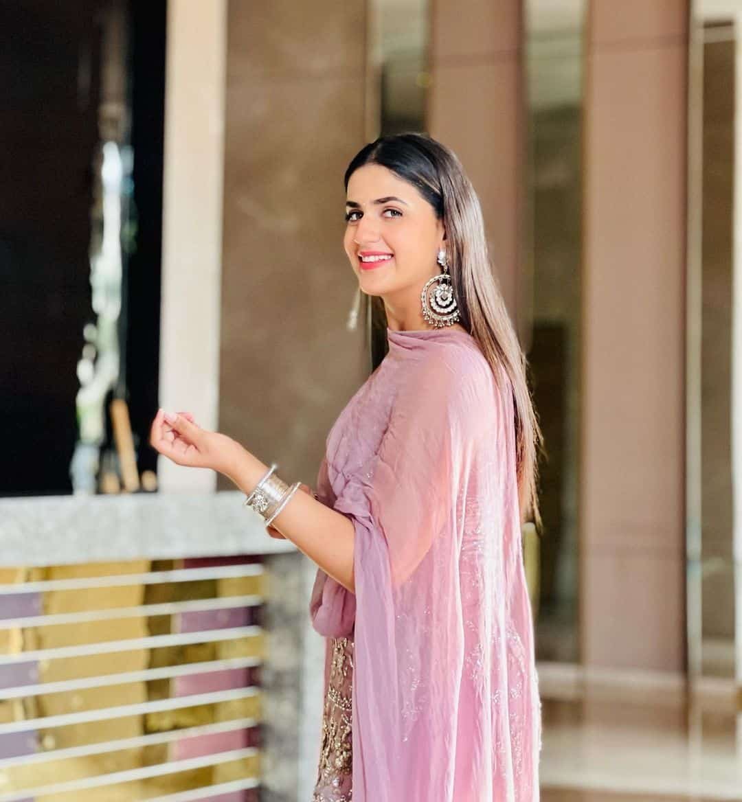 Pranjal Dahiya Pics
