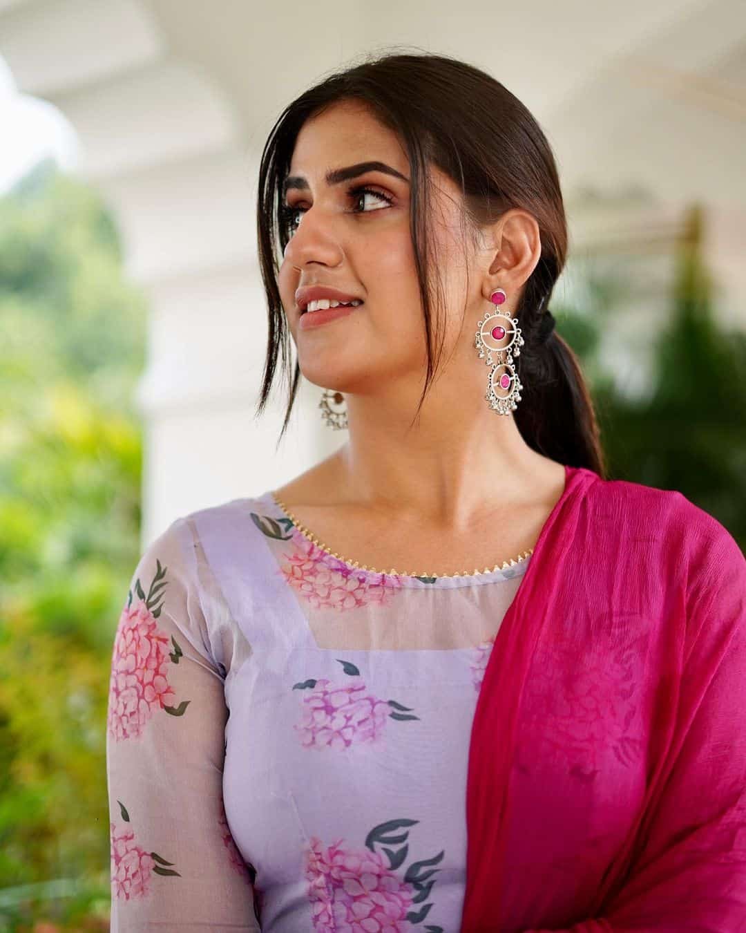 Pranjal Dahiya Photo HD