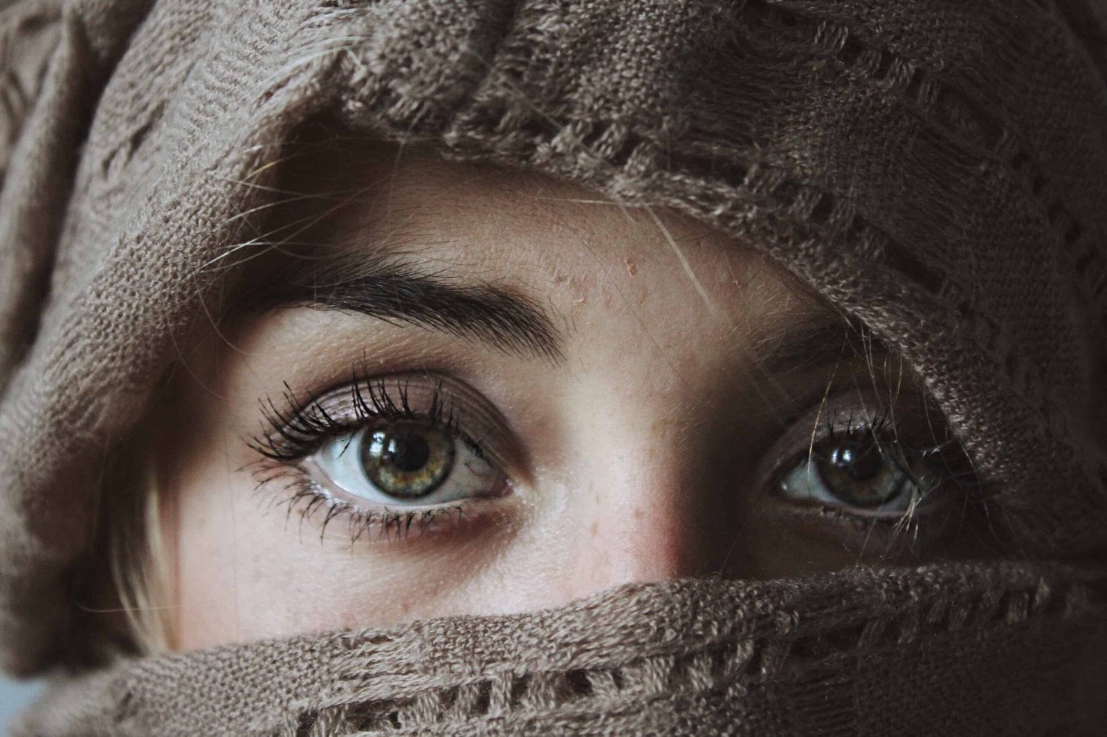 Eye Girls DP for Whatsapp