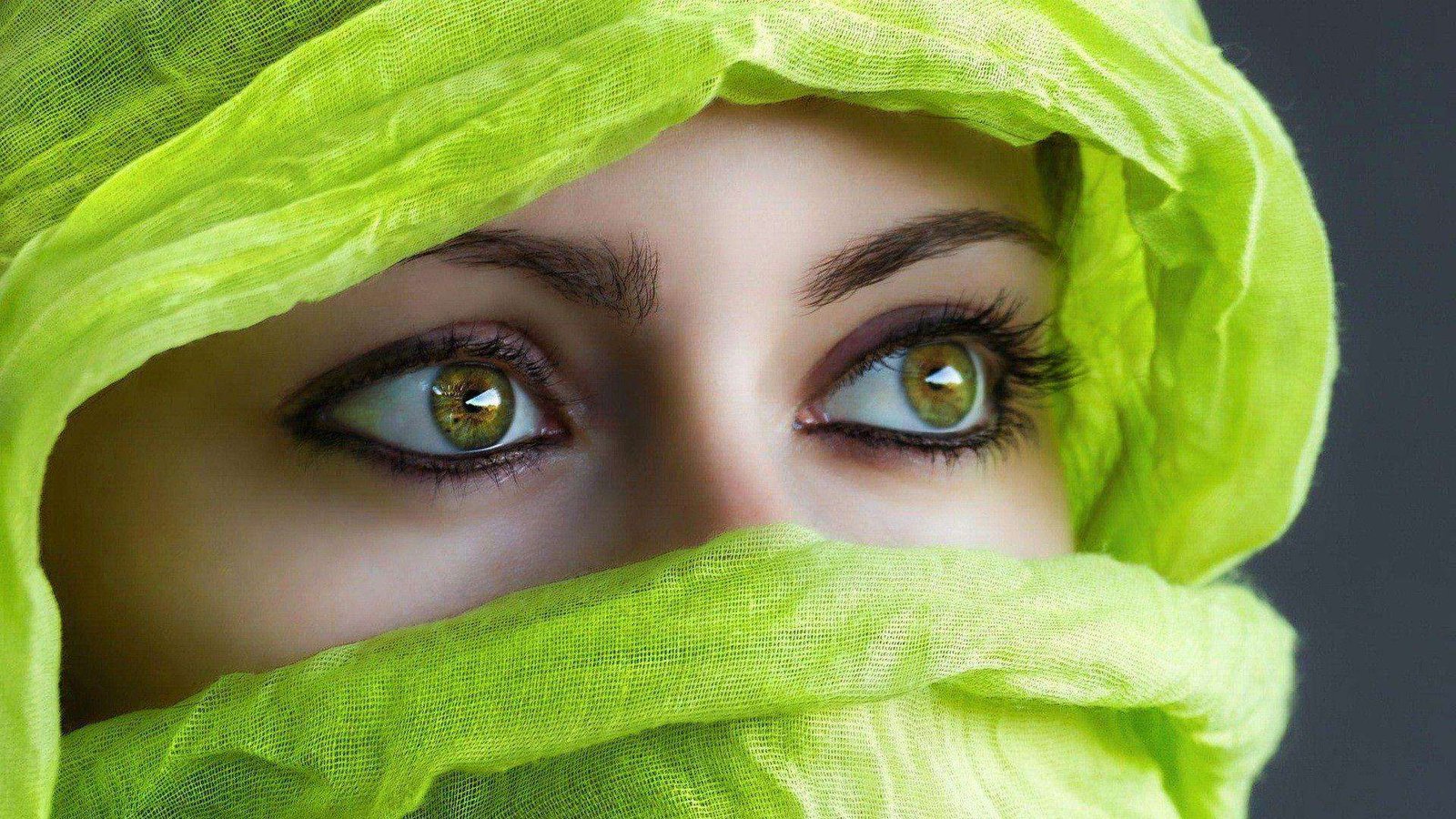 Eye Girls DP