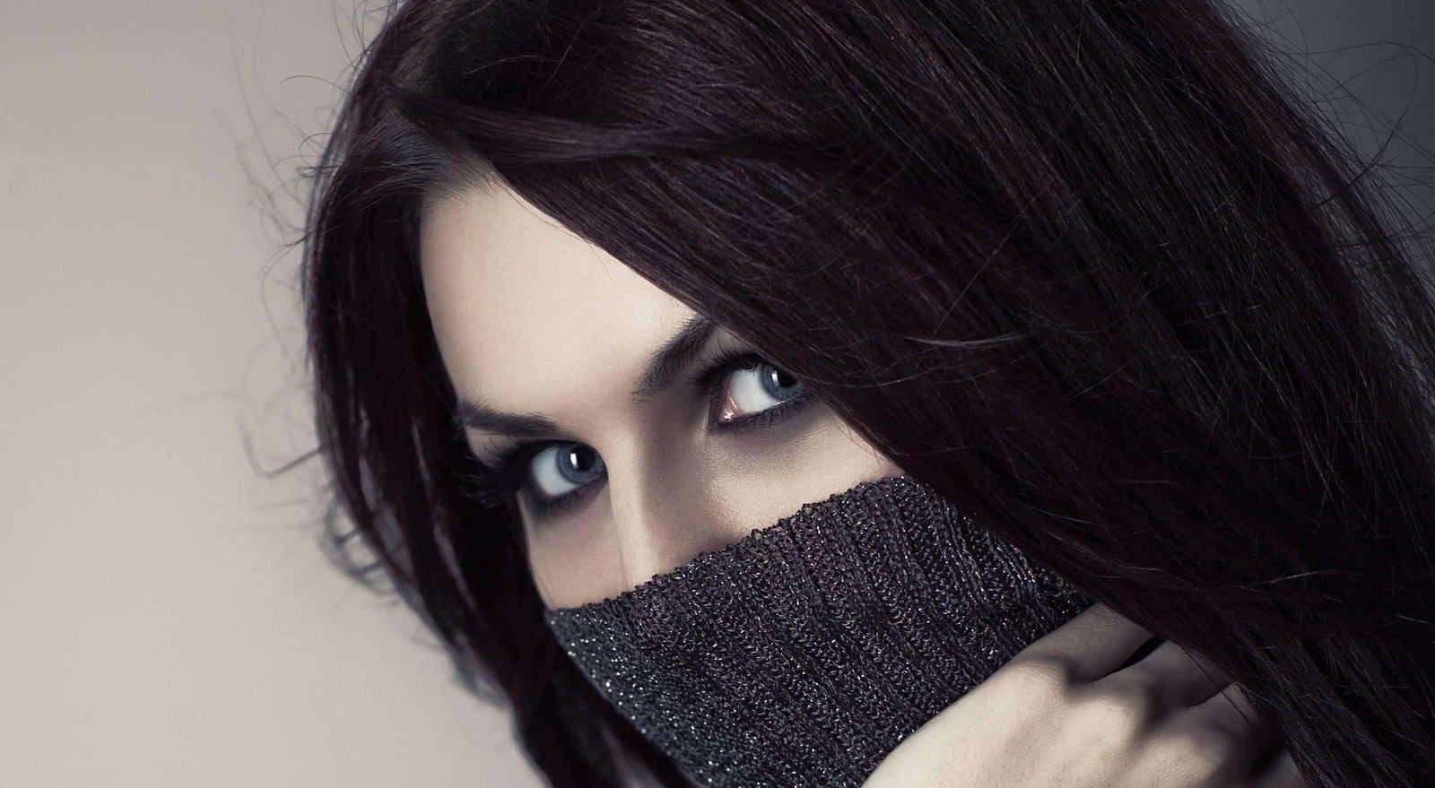 Eye Girls DP for Instagram