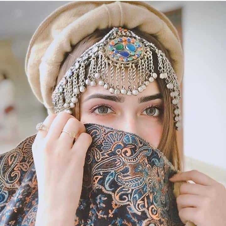 Facebook DP for Girls