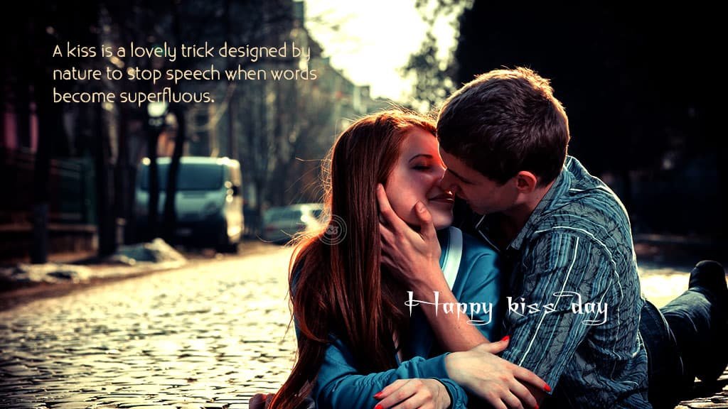 Kiss Day Photo