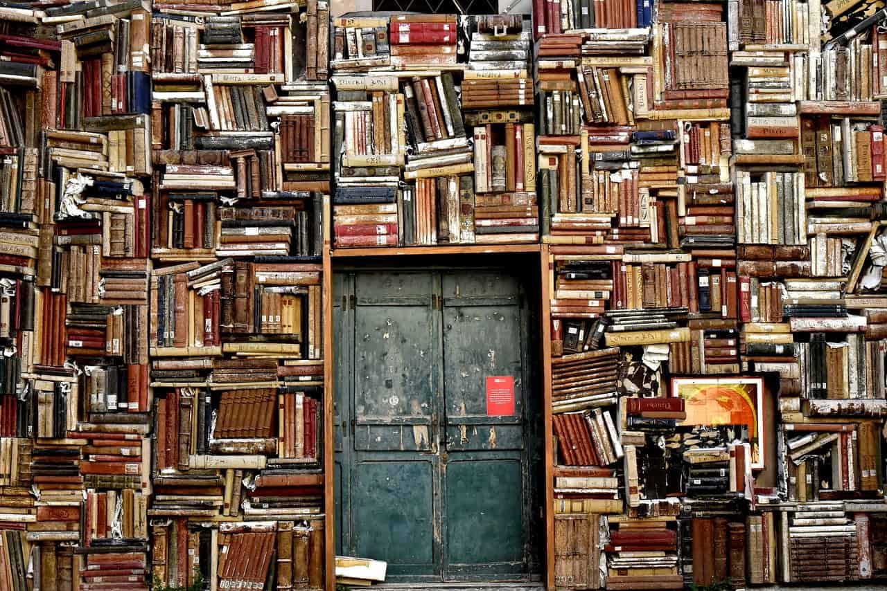 Books DP for Whatsapp