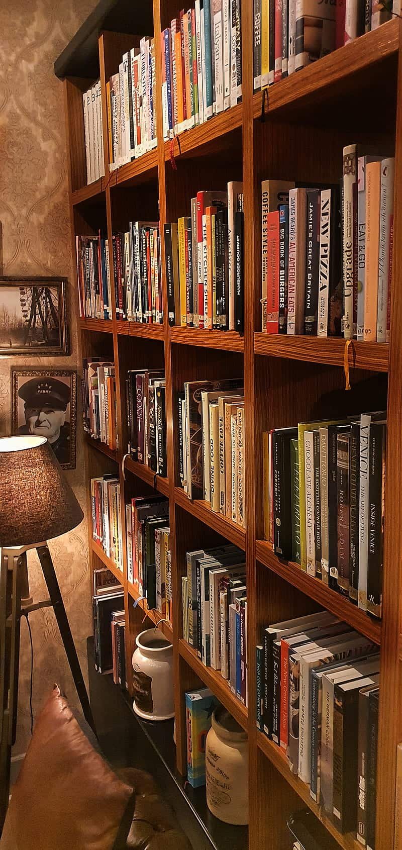Books DP for Instagram