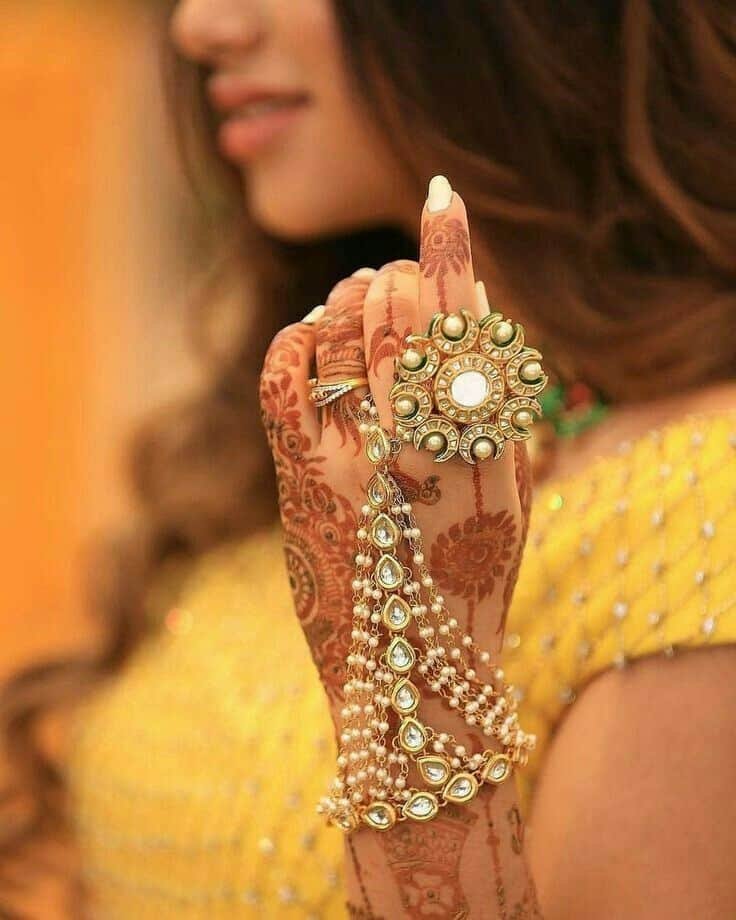 Stylish Hand DP