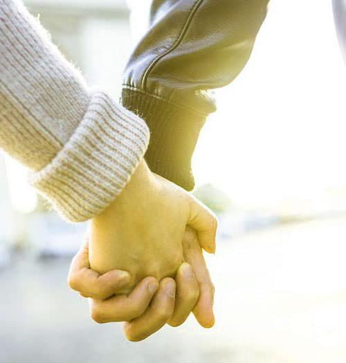 Couple Hands DP