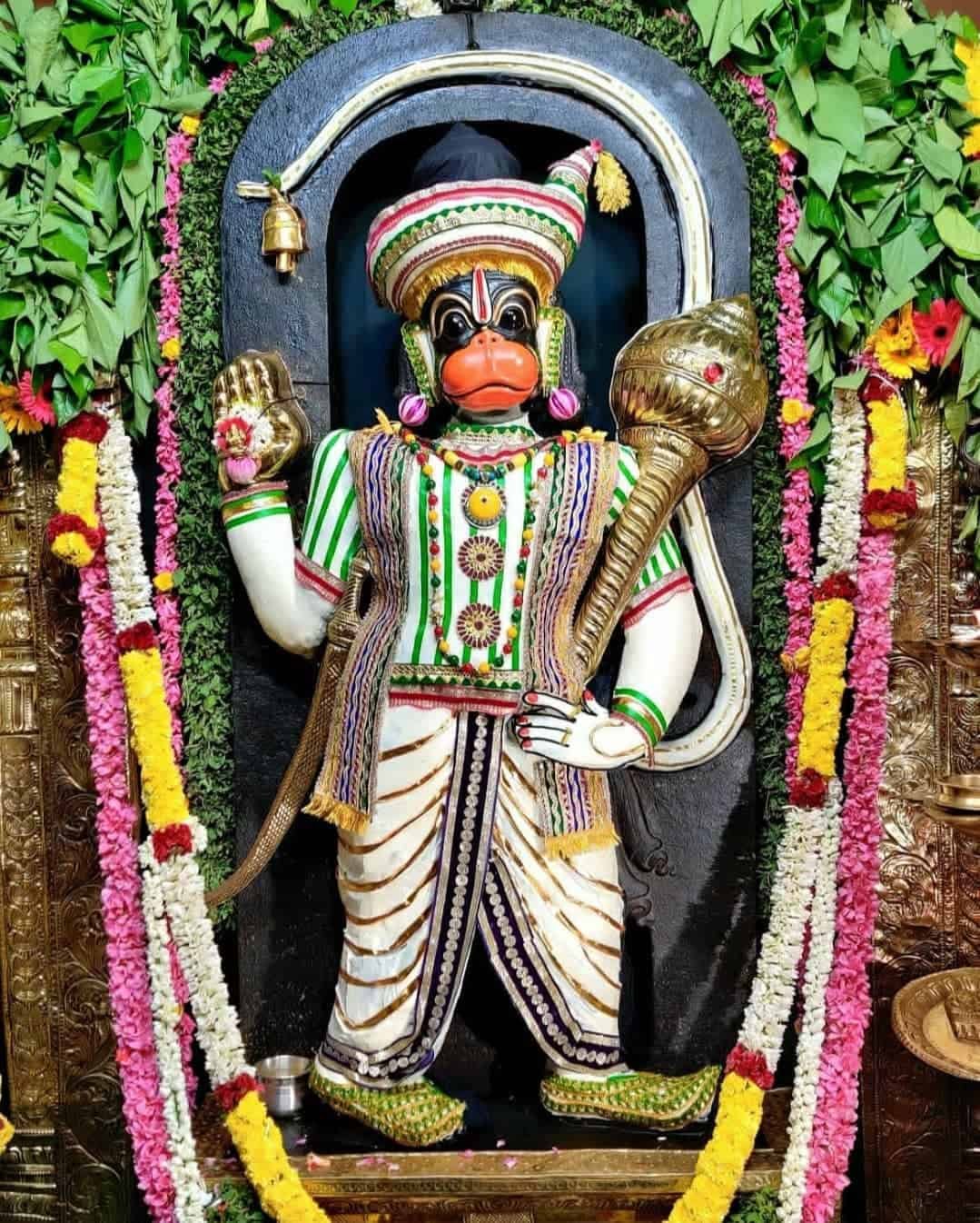 Anjaneya Swamy Photos