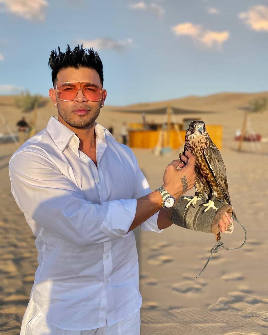 Sahil Khan Hairstyle Photos