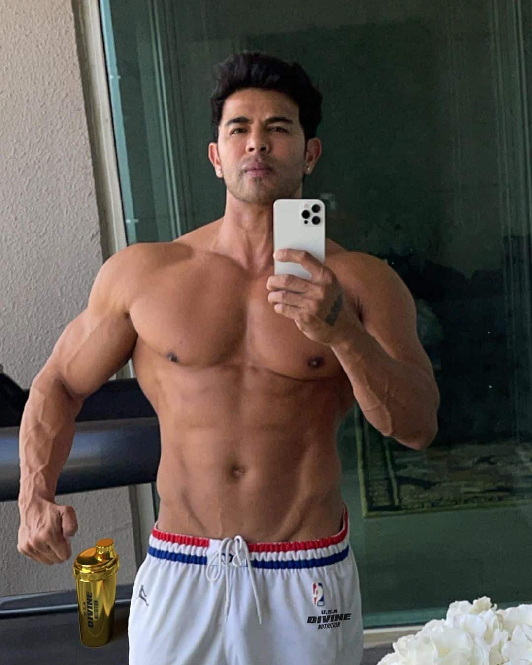 Sahil Khan Pic