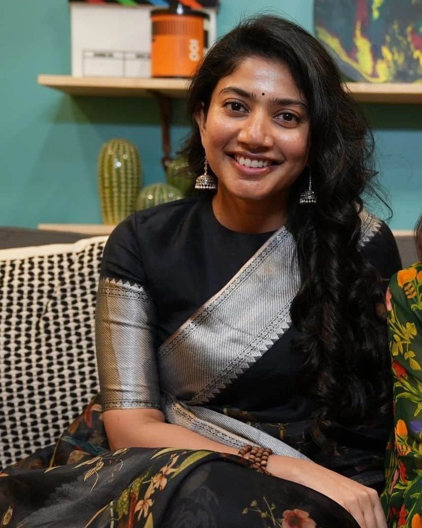 Sai Pallavi Photos in Saree