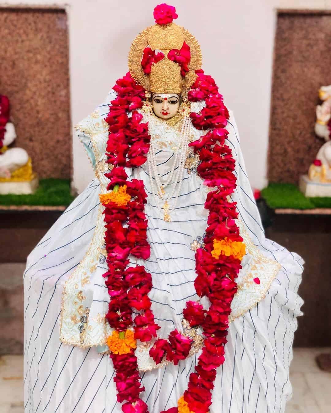 Lord Santoshi Mata Images