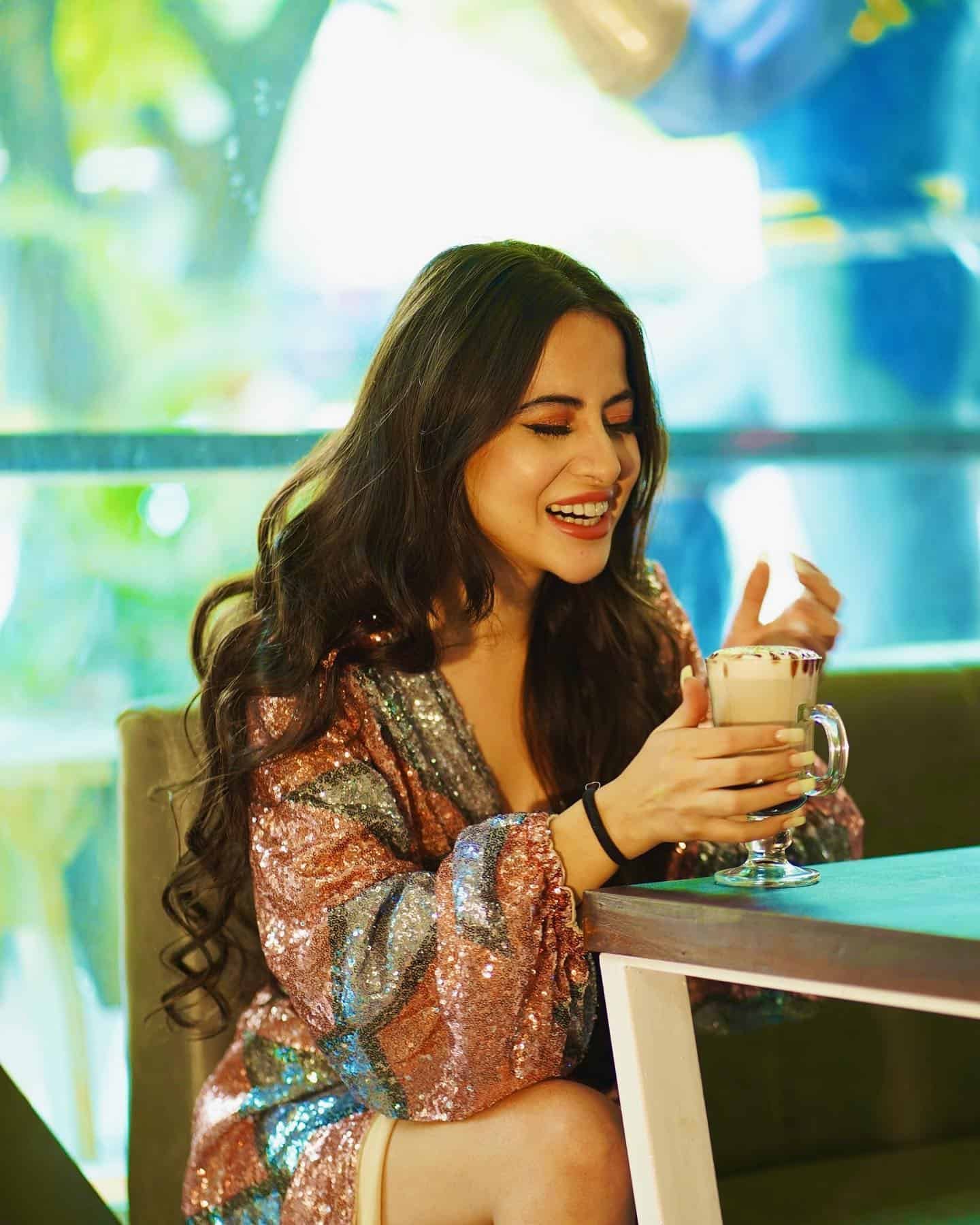 Urfi Javed Pic in Suit