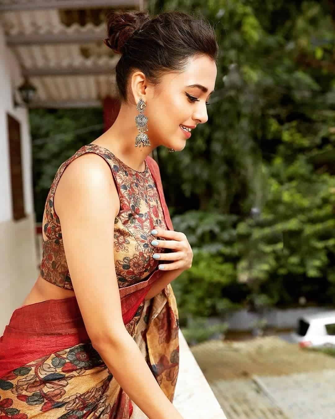 Saree Photo Poses