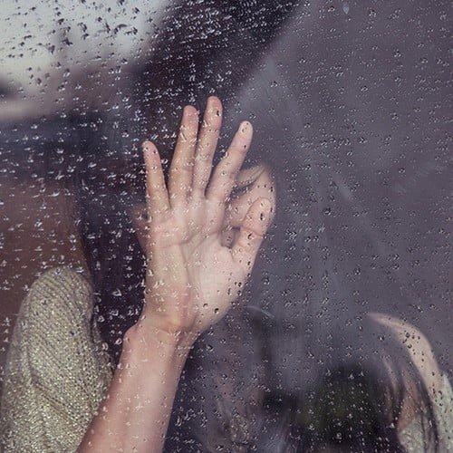 Girl Sad DP HD